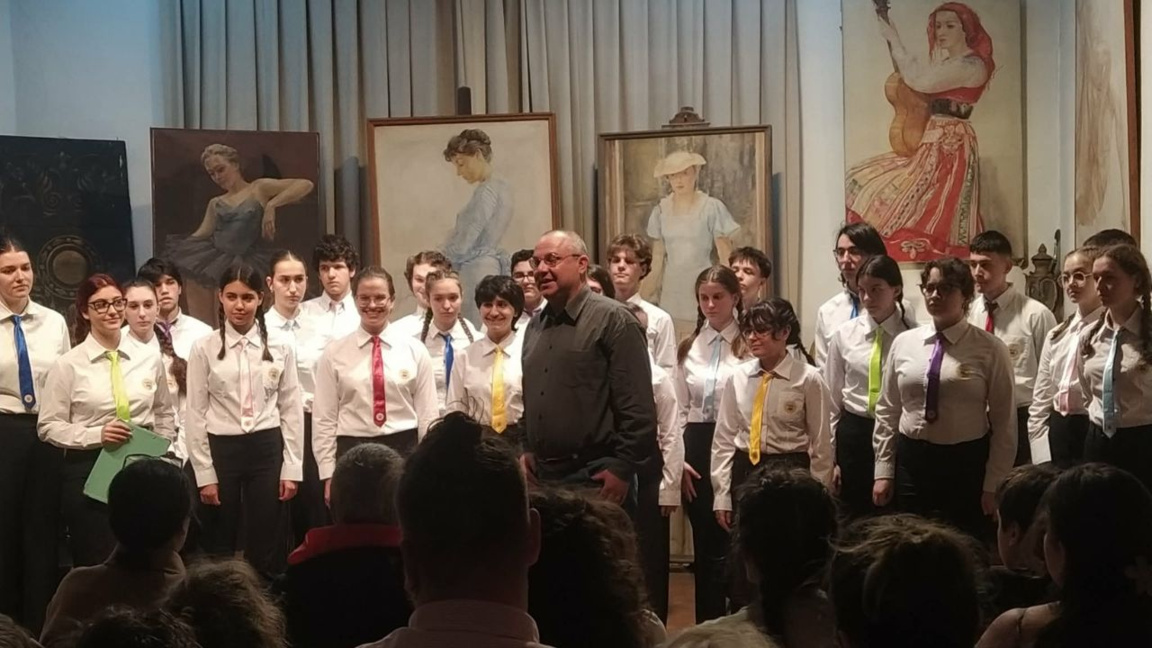Búlgaros en Bruselas aplaudieron al coro del Instituto Alemán nº 91