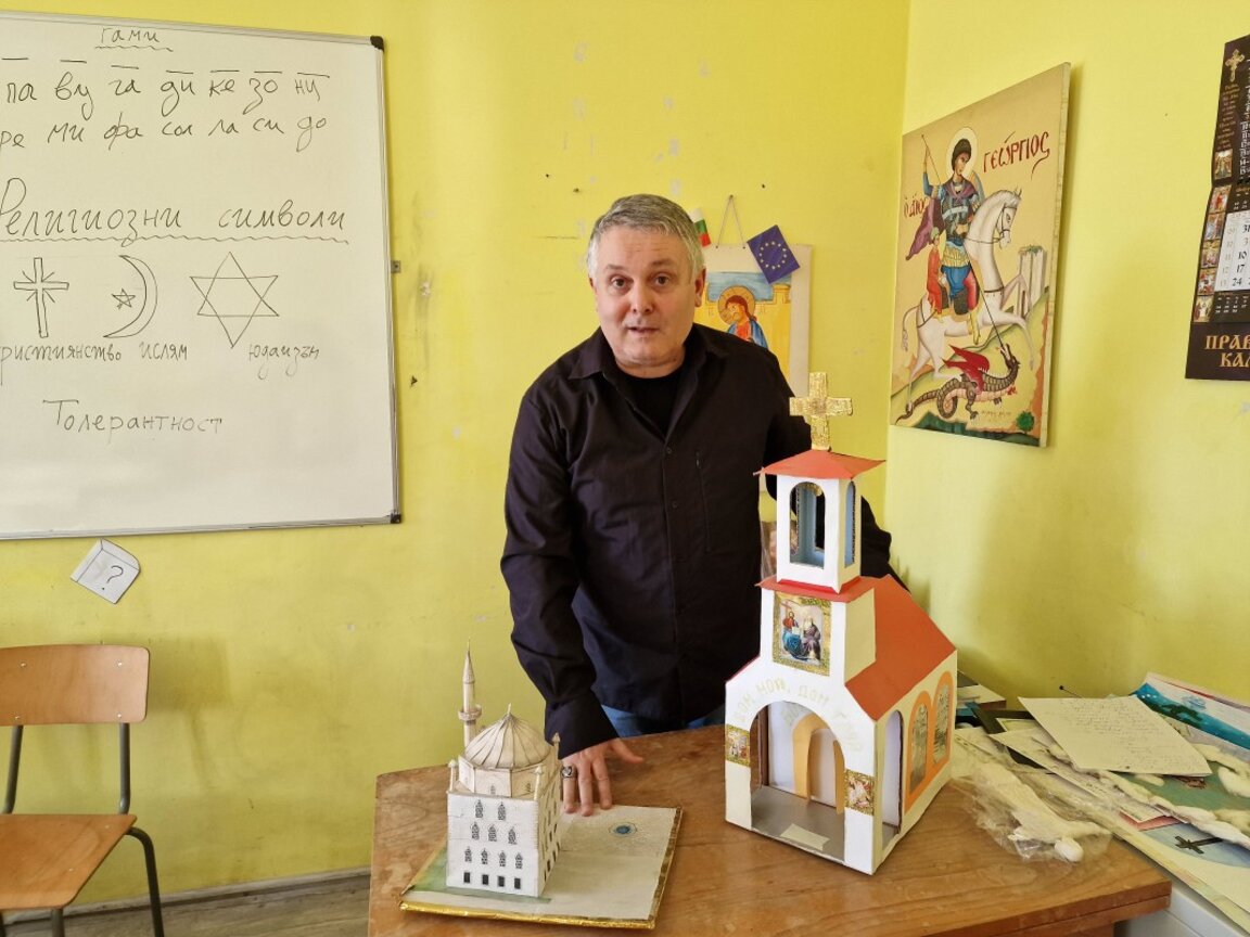 Ilian Cholev, profesor de religión en Razgrad