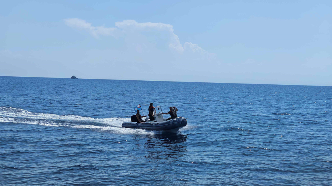 Se ha neutralizado un dron arrastrado por las olas a 40 km de la costa búlgara