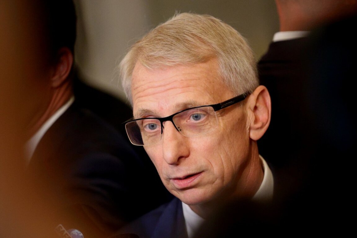 Денков: Не търся война с никого