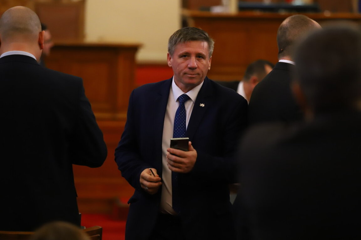 Николай Дренчев