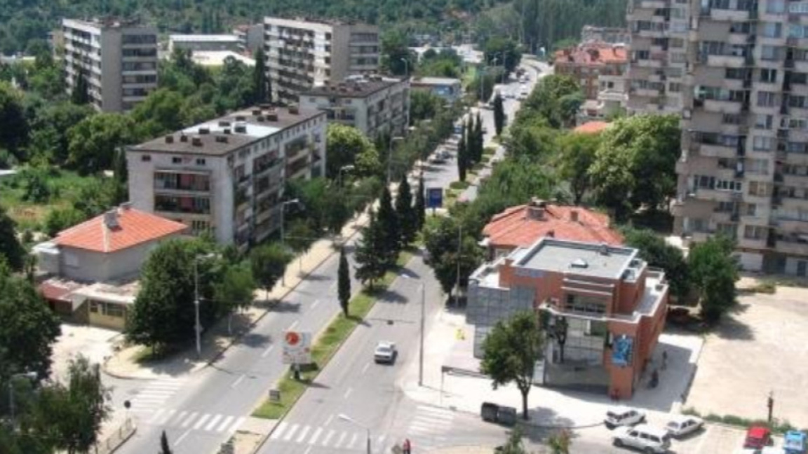 Община Сливен връща максималната скорост от 70 км/ч по бул. "Банско шосе"