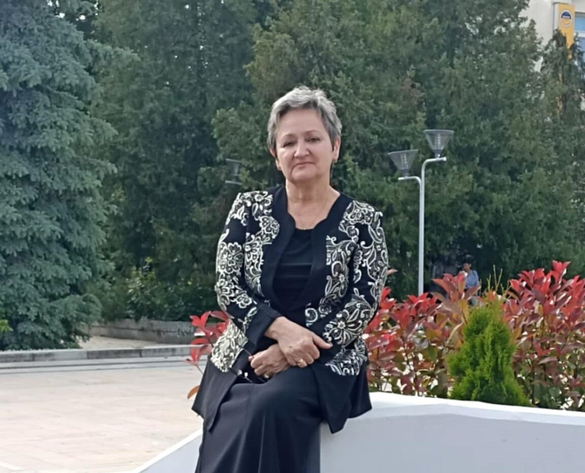 Нели Арнаудова