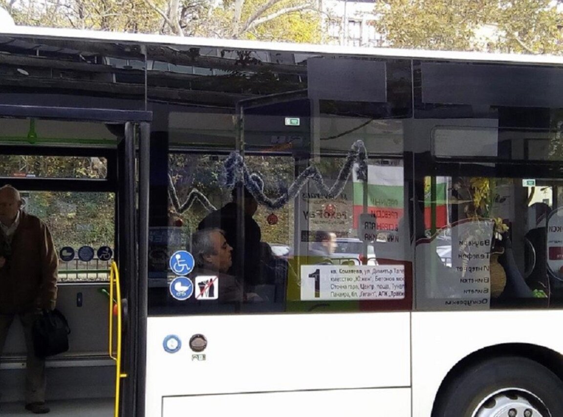 Казусът с транспорта Пловдив - с. Труд стигна до НС