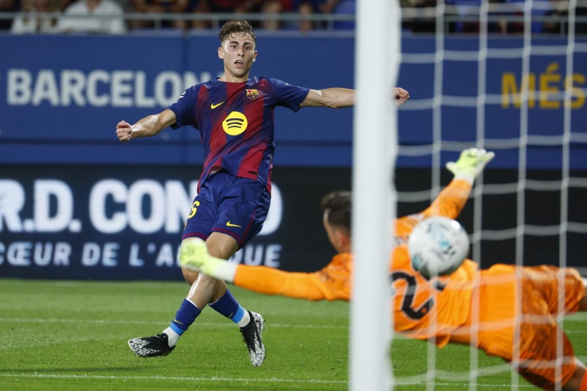 Барселона напълни мрежата на Валенсия