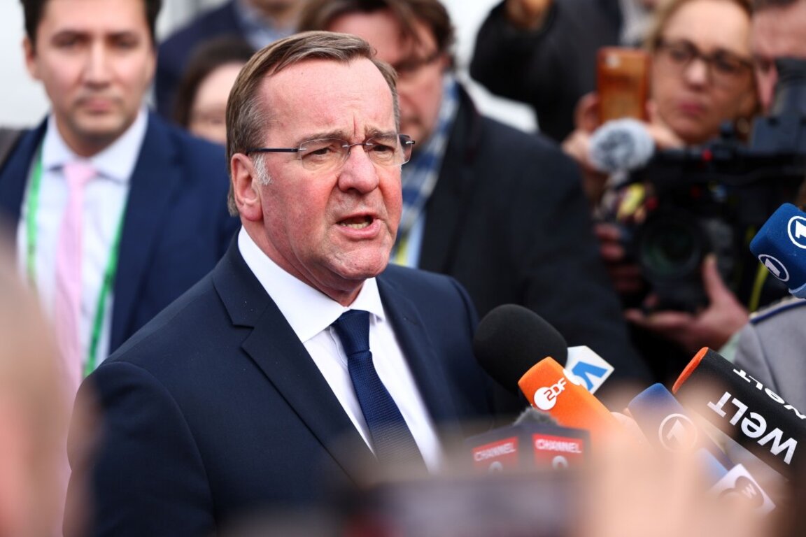 Германският министър на отбраната Борис Писториус