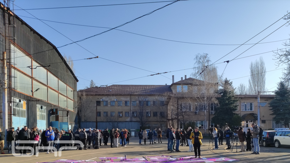 Кметът не уважи поканата за среща с протестиращите в градския транспорт на София