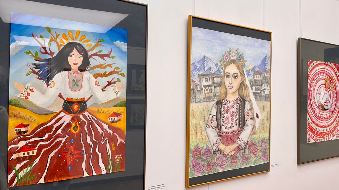 Изложба с рисунки от конкурса “Моята българска бродирана риза” предстои в София