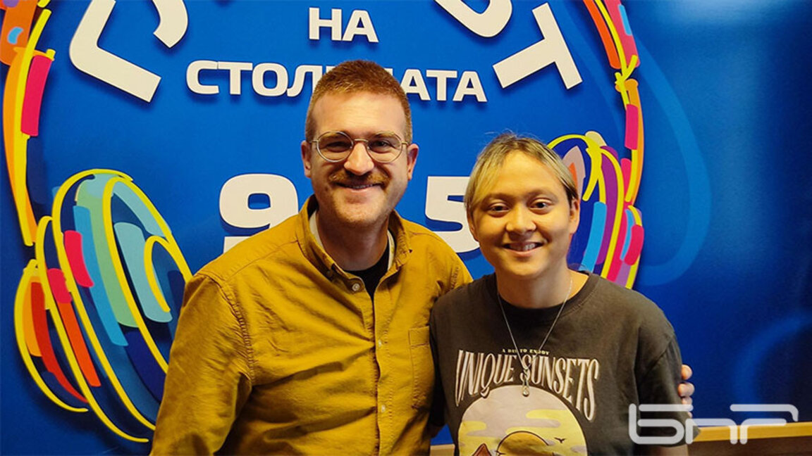 Евгения Кринчева-Jenyka представи нови песни, записва без умора