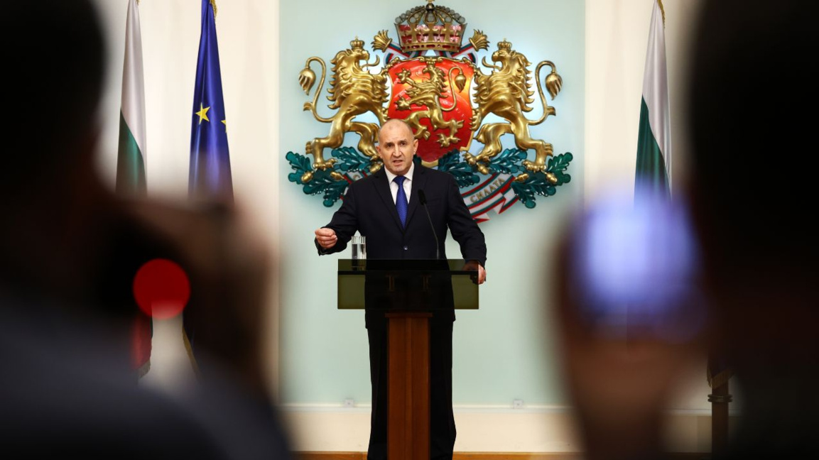 Оставката на президента Румен Радев отговори на обществените очаквания 
