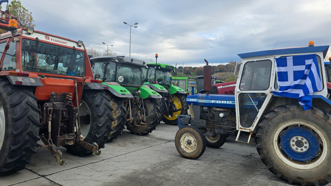 Гръцките фермери отново блокираха "Кулата – Промахон" за камиони