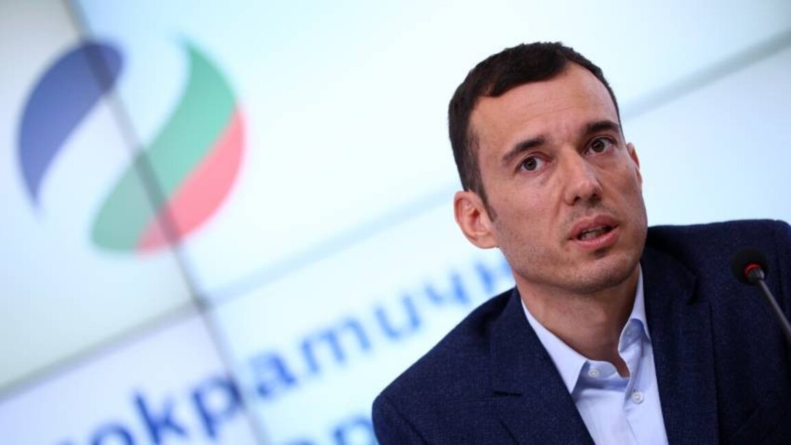 Vassil Terziev: "Nous allons prouver que nous pouvons gouverner dans la transparence"...