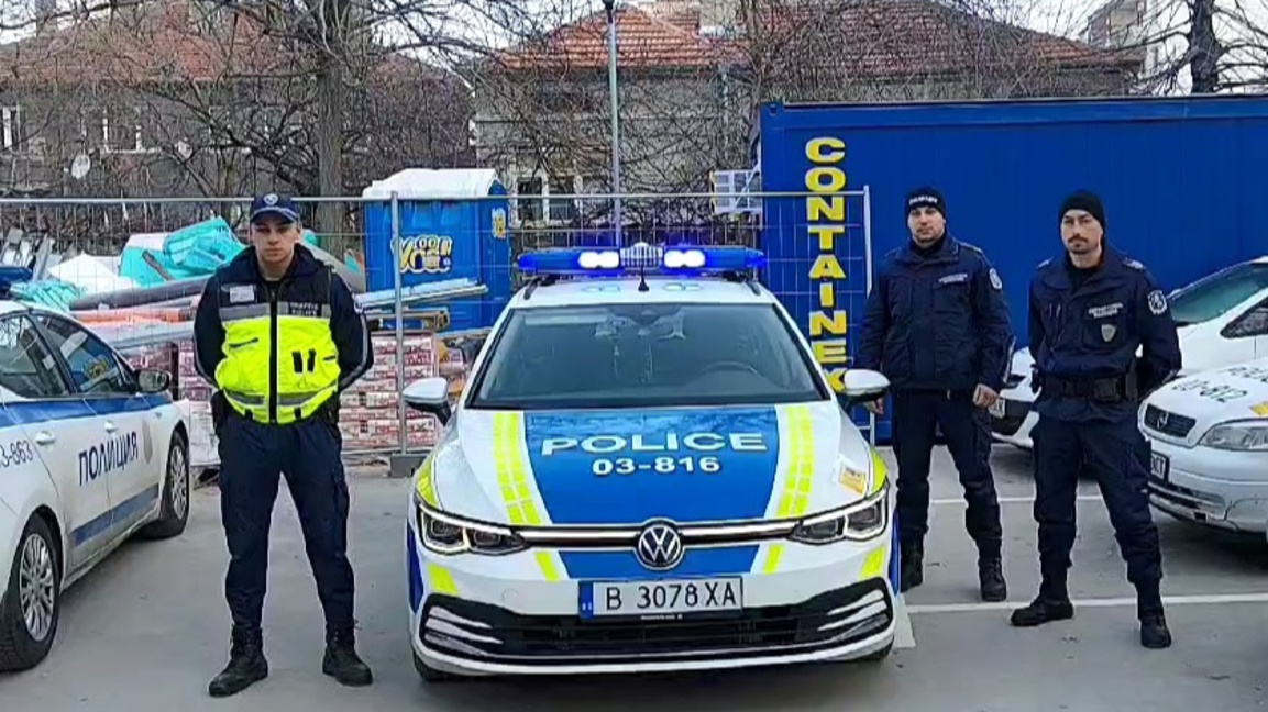 Почитаме паметта на загиналите служители на реда