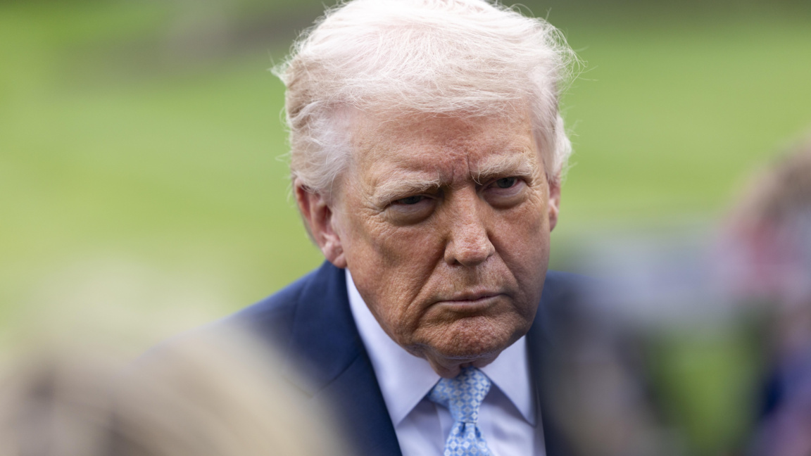 Американският президент Доналд Тръмп пред репортери