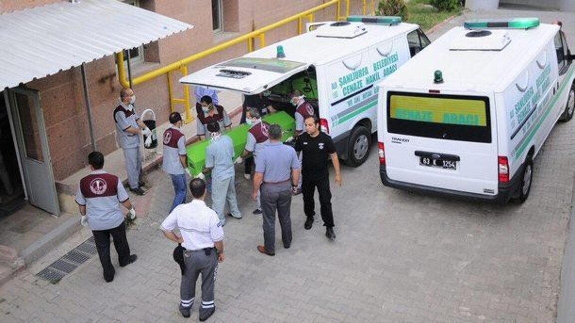 Шестима загинали и 25 ранени в Турция, след като автобус се преобърна
