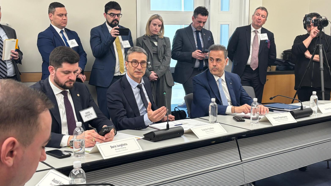 България влиза във финалната фаза на Вертикалния газов коридор