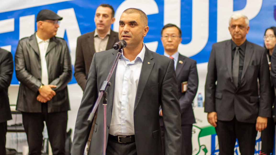 Димитър Михайлов