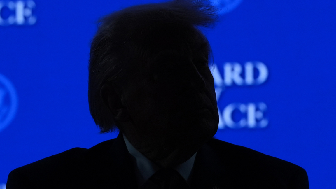 Тръмп съди банка JPMorgan Chase и шефа ѝ Джейми Даймън за 5 млрд. долара