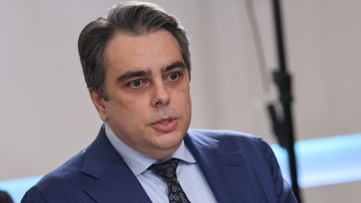 Assen Vassilev : "Maria Gabriel ne peut et ne doit pas être première ministre"