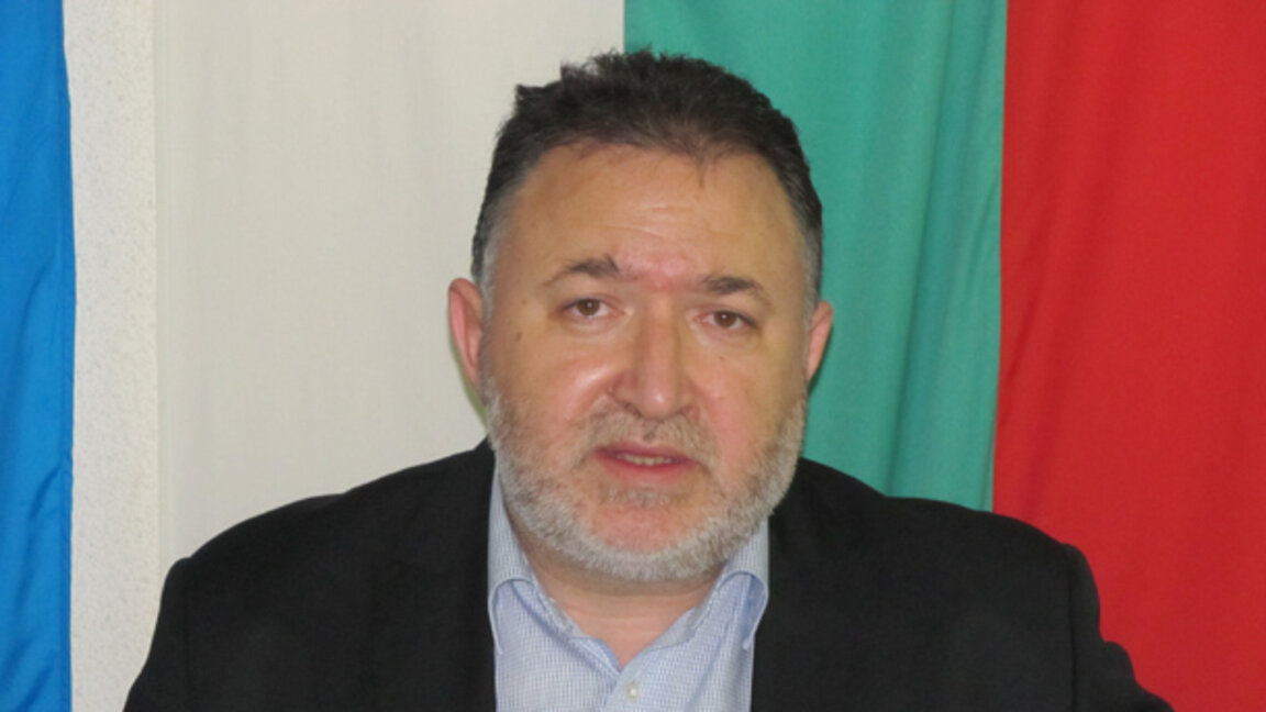 Кметът на Карлово Емил Кабаиванов