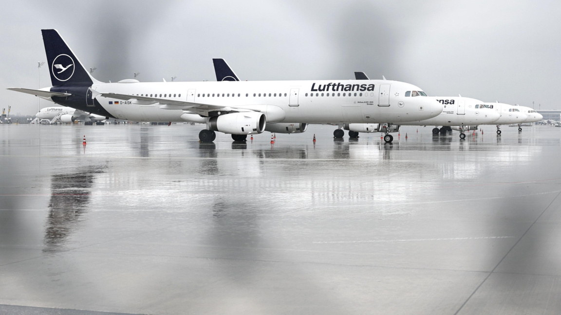 Самолетите на Луфтханза ще останат приземени през следващите два дни