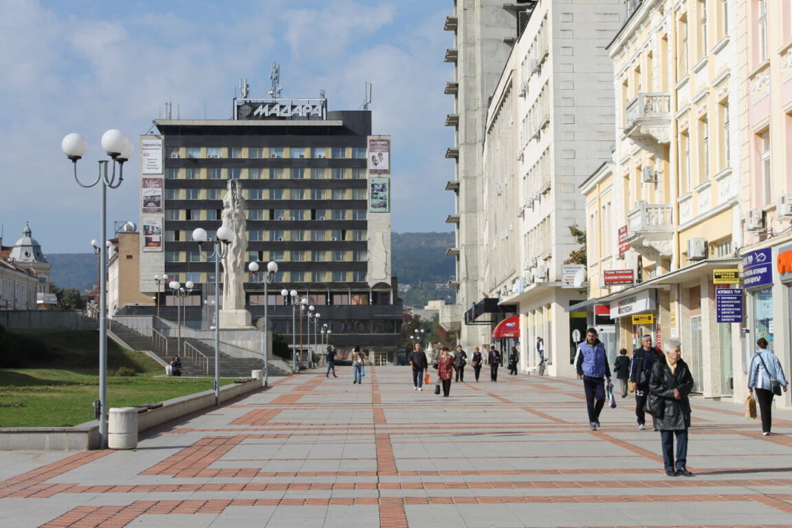 Населението в Шуменско намалява и застарява