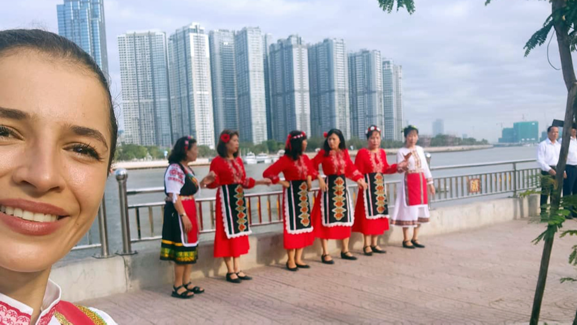 En Vietnam hay miles de amigos de Bulgaria 