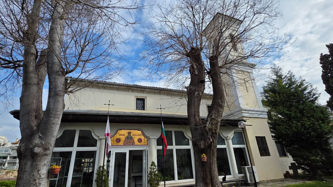 Храм "Св. Атанасий", Варна
