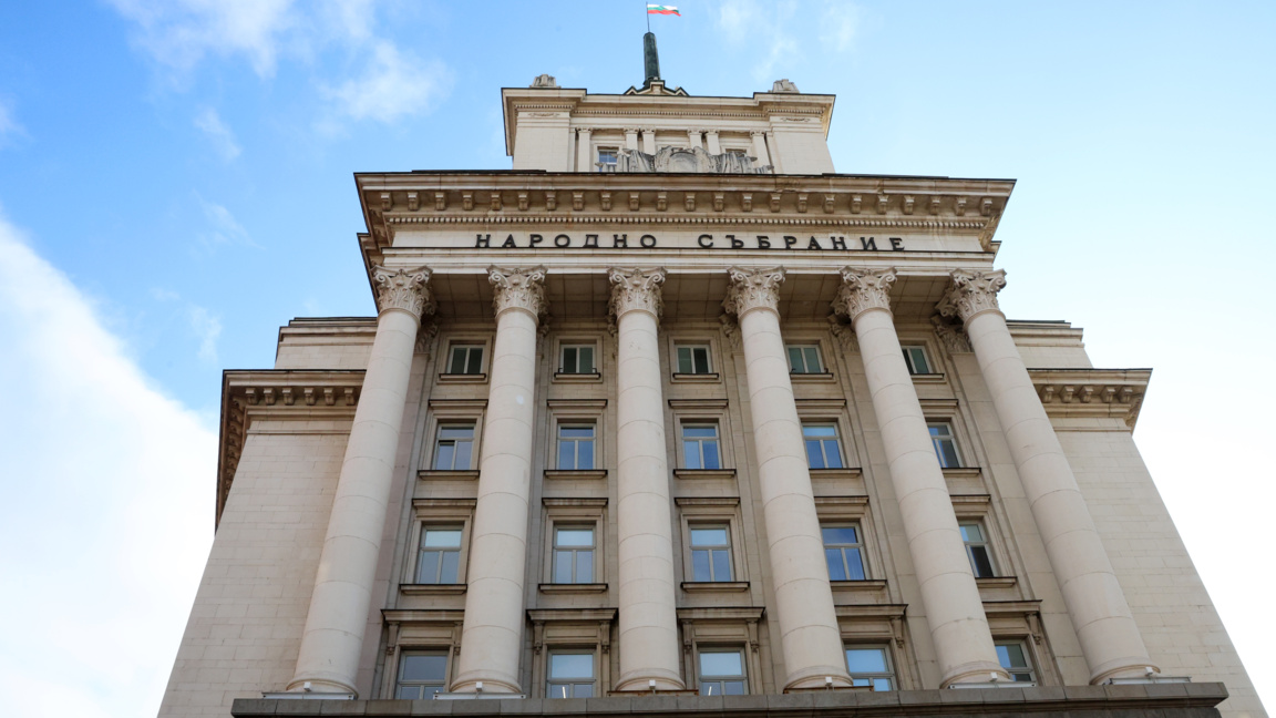 Τα κόμματα στη Βουλή παρουσίασαν τις τελευταίες προτεραιότητές τους