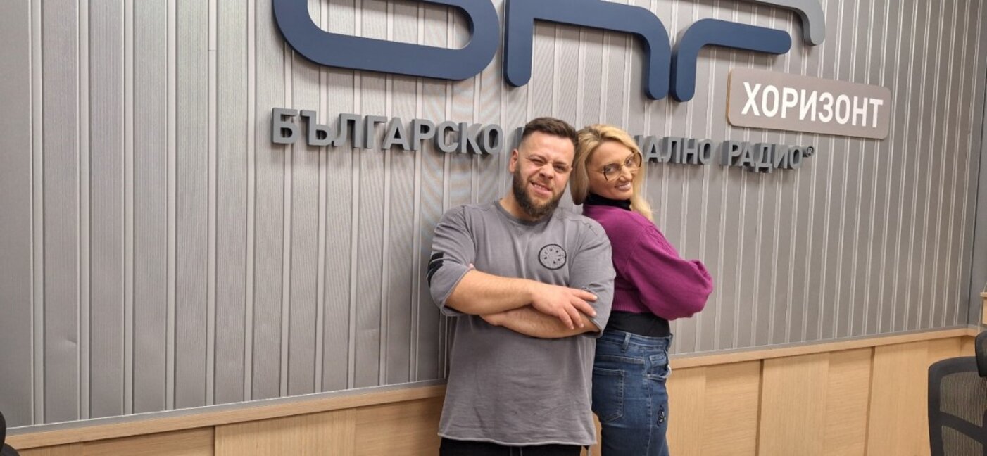 Певецът Моисей и д-р Десислава Безинска