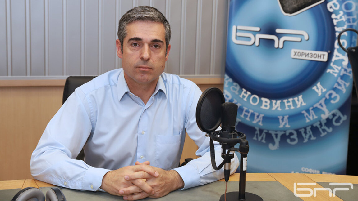 Стефан Манов