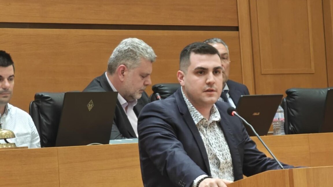 Адвокат оглави временно общинското дружество "Екобус"