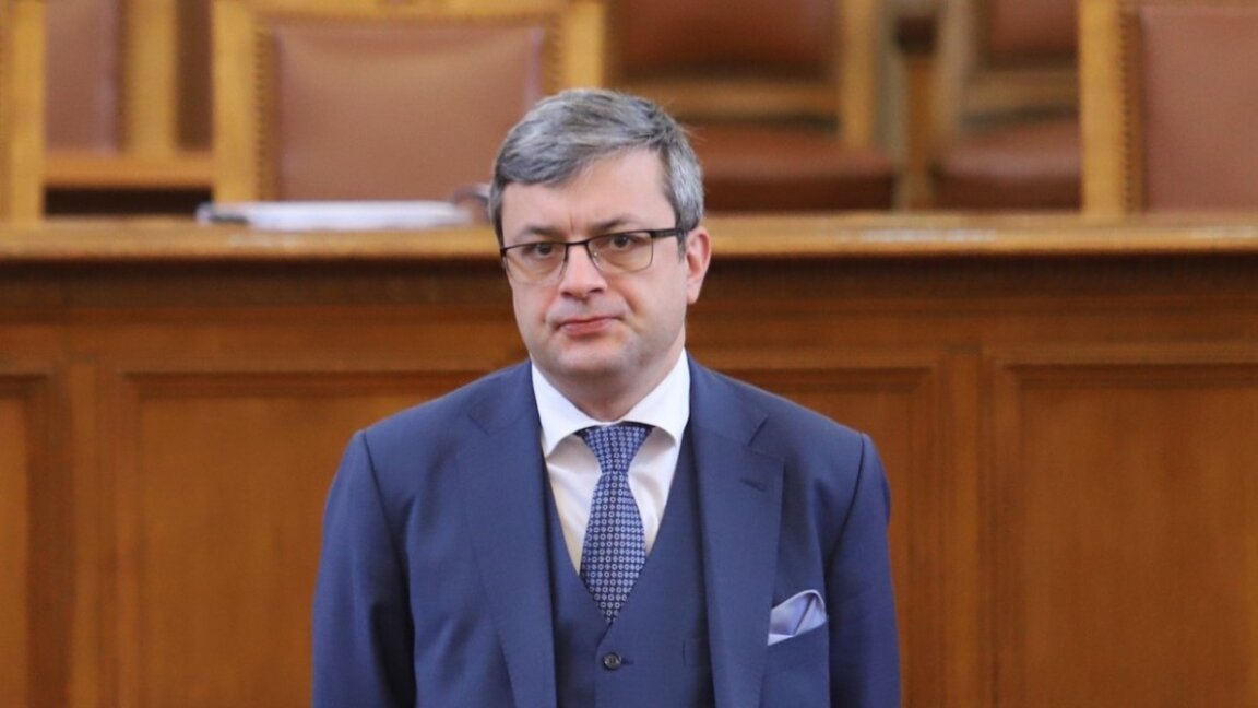 GERB-SDS paylaşılan sorumluluk hükümetinden yana çıktı