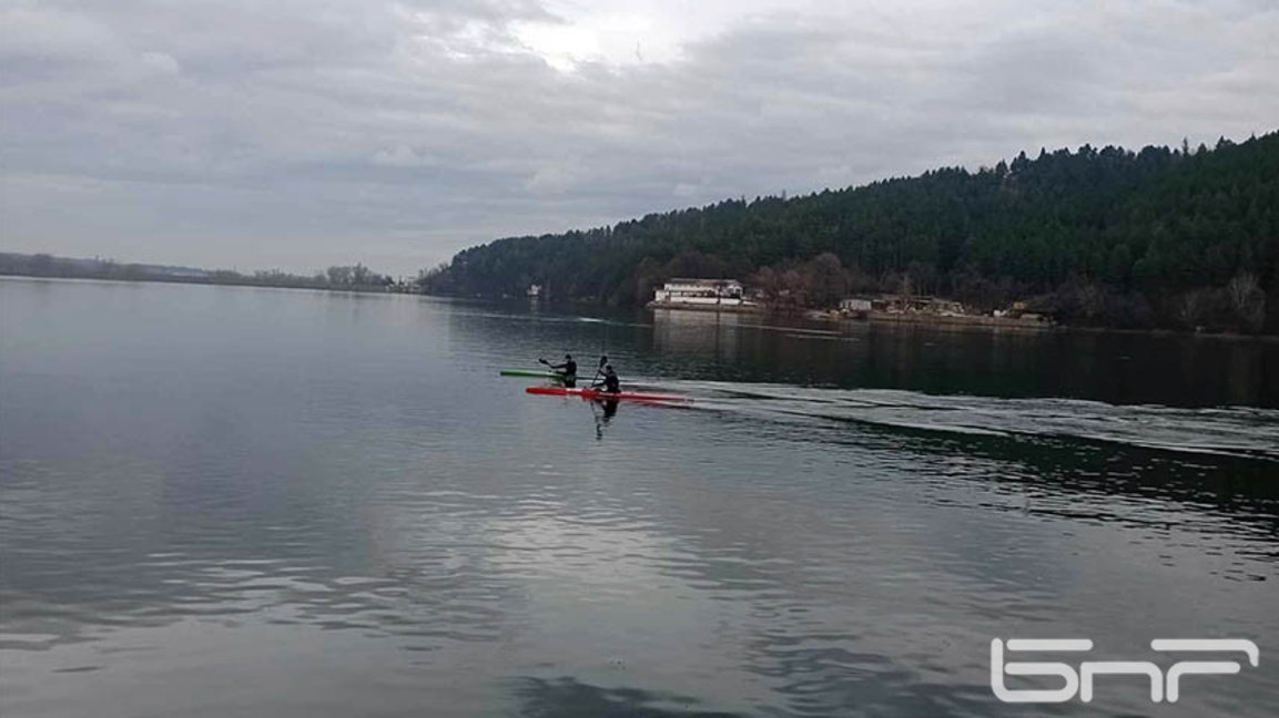 МОСВ: Три язовира у нас са препълнени, преливат