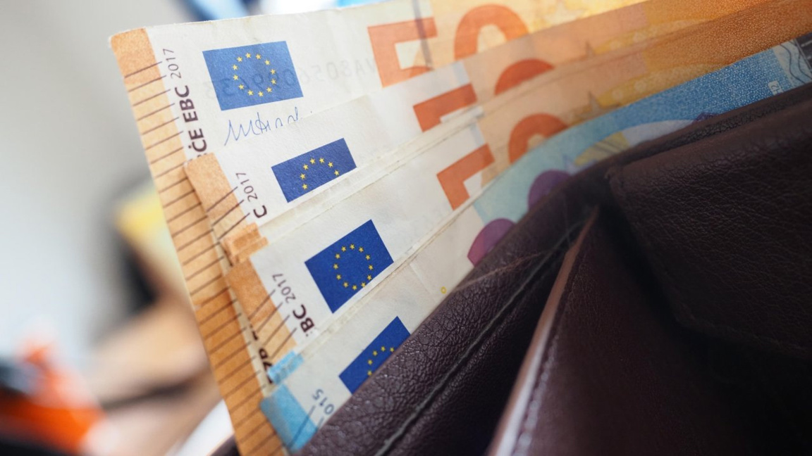 Bulgaria’s minimum wage expected to reach EUR 660 in 2027