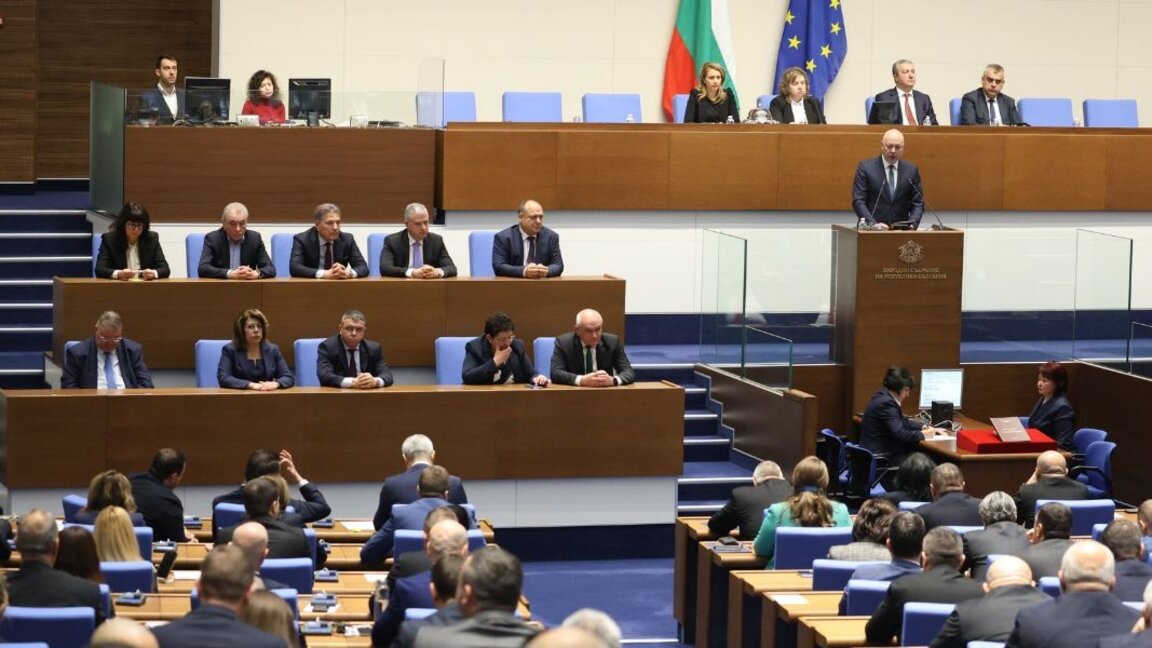 Bulgaria are guvern ordinar condus de Rosen Zhelyazkov