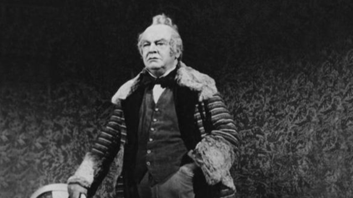 Кръстьо Сарафов в роля