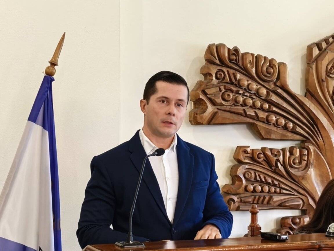 Кметът на Царево Марин Киров ще направи отчет за две години управленски мандат