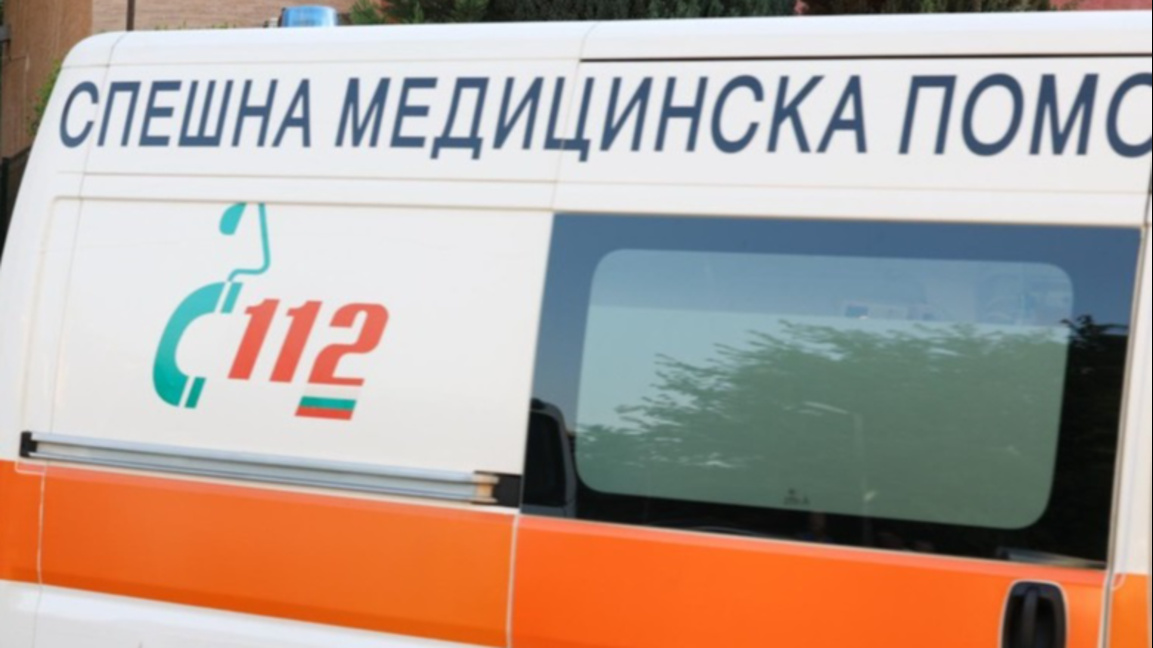 Спешна медицинска помощ линейка