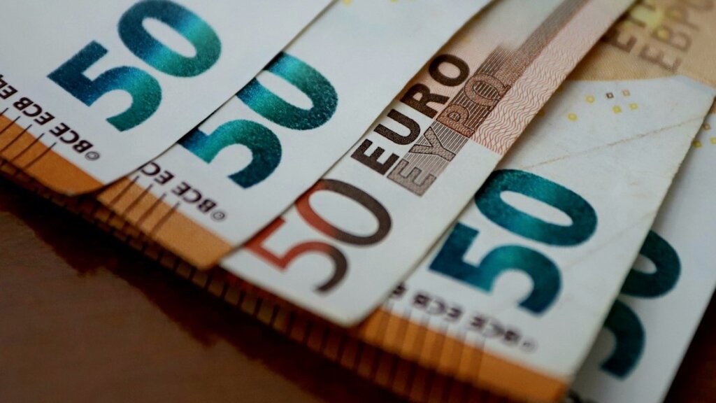 В Италия влизат в сила задължителни проверки на незабавните банкови преводи