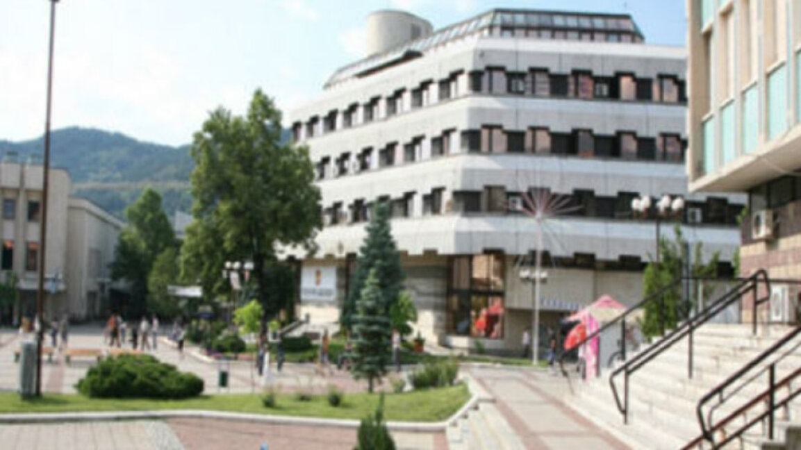 Без промени в работното време на “Паркинги и гаражи” в Дупница въпреки горещините