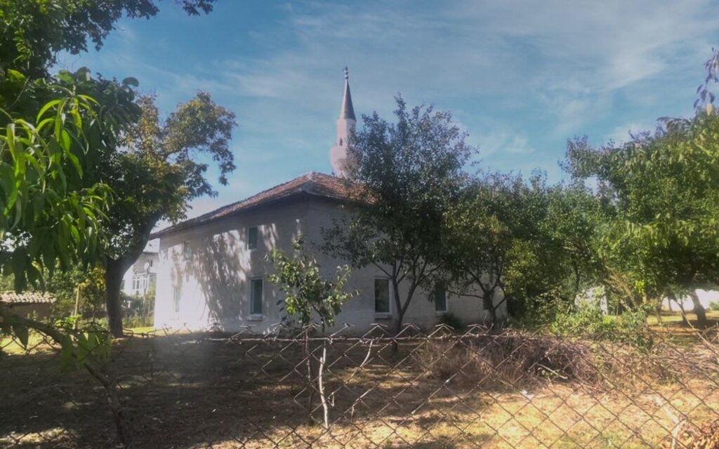 Селската джамия