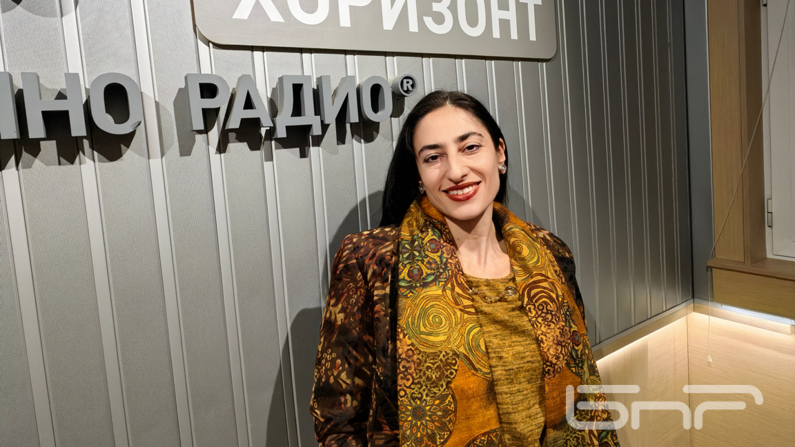 Деница Серафим