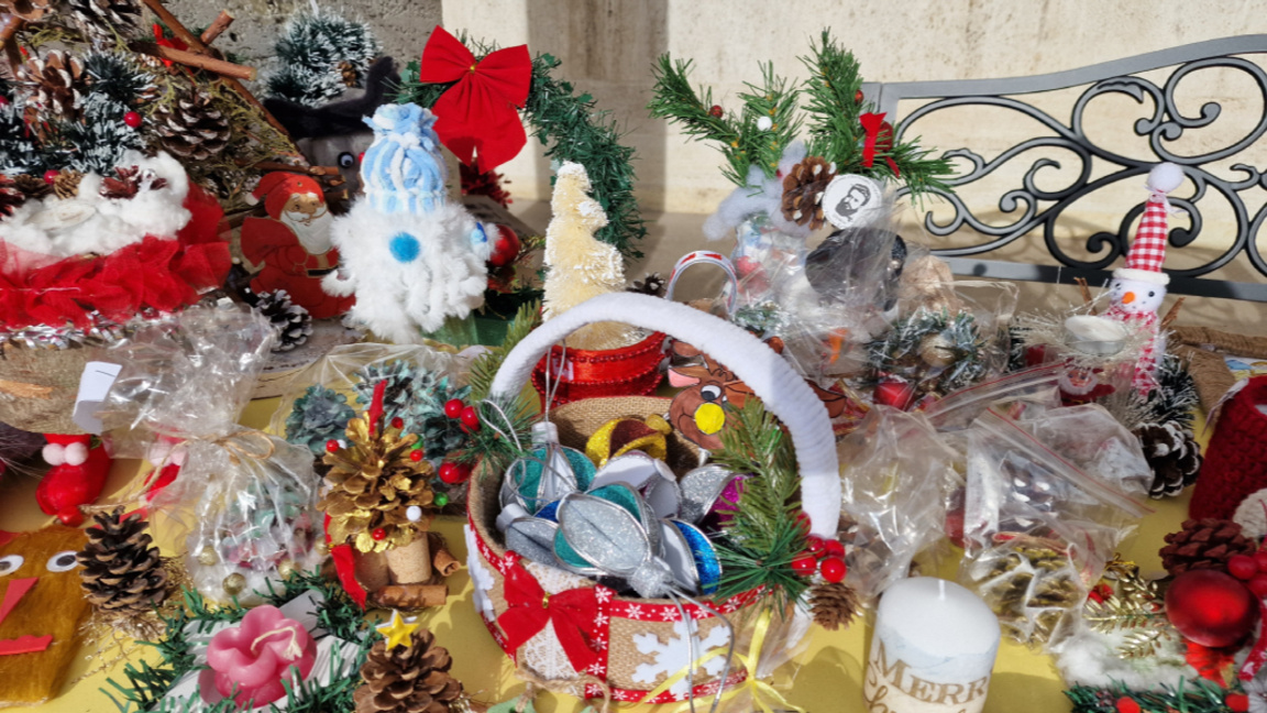 Новогодишњи добротврони базар уз учешће деце биће одржан у Босилеграду