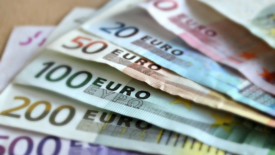El dinero enviado por los búlgaros desde extranjero aumentó un 15,7% a principios de 2025