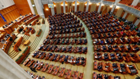 Румъния: Дипломатът Лука Никулеску е номиниран за премиер