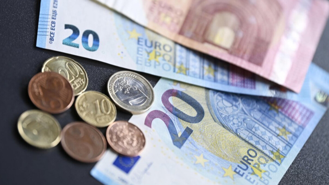 На първо четене: Вдигат минималните пенсии със 7.8% от 1 юли