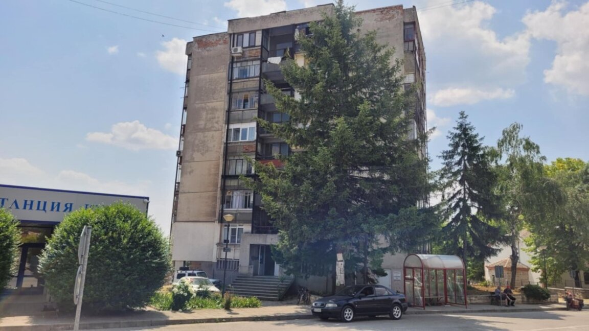 Започва енергийното обновяване на жилищен блок в Кула