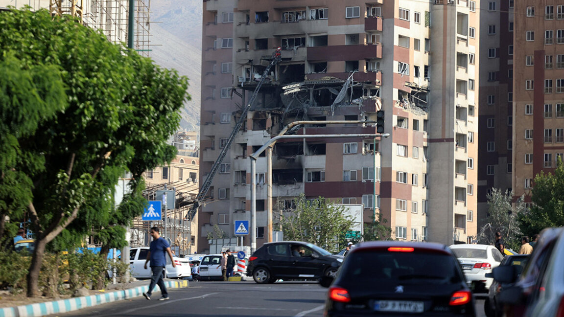 Ministerul Afacerilor Externe îndeamnă cetățenii bulgari să părăsească Iranul pe fondul tensiunilor crescânde din regiune