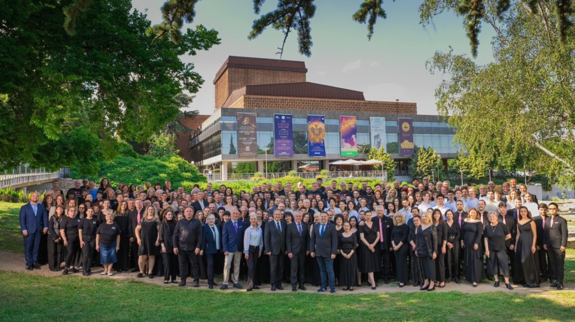Държавна опера Стара Загора кани публиката на генералната репетиция на юбилейния си гала концерт